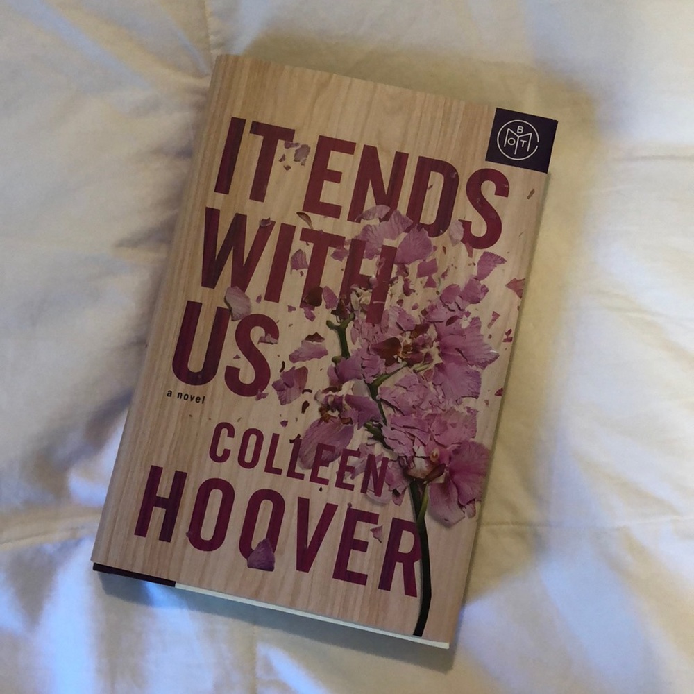 “It Ends With Us” book by Colleen Hoover